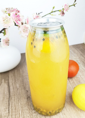 Las botellas plásticas del ANIMAL DOMÉSTICO 1000ml despejan los tarros plásticos grandes de la comida embotellan la leche del té
