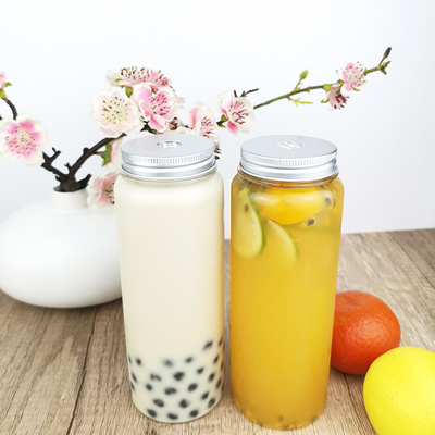 Botella de PET reutilizable de 500 ml con tapa atornillada, recipiente transparente de calidad alimentaria para leche, té helado, café